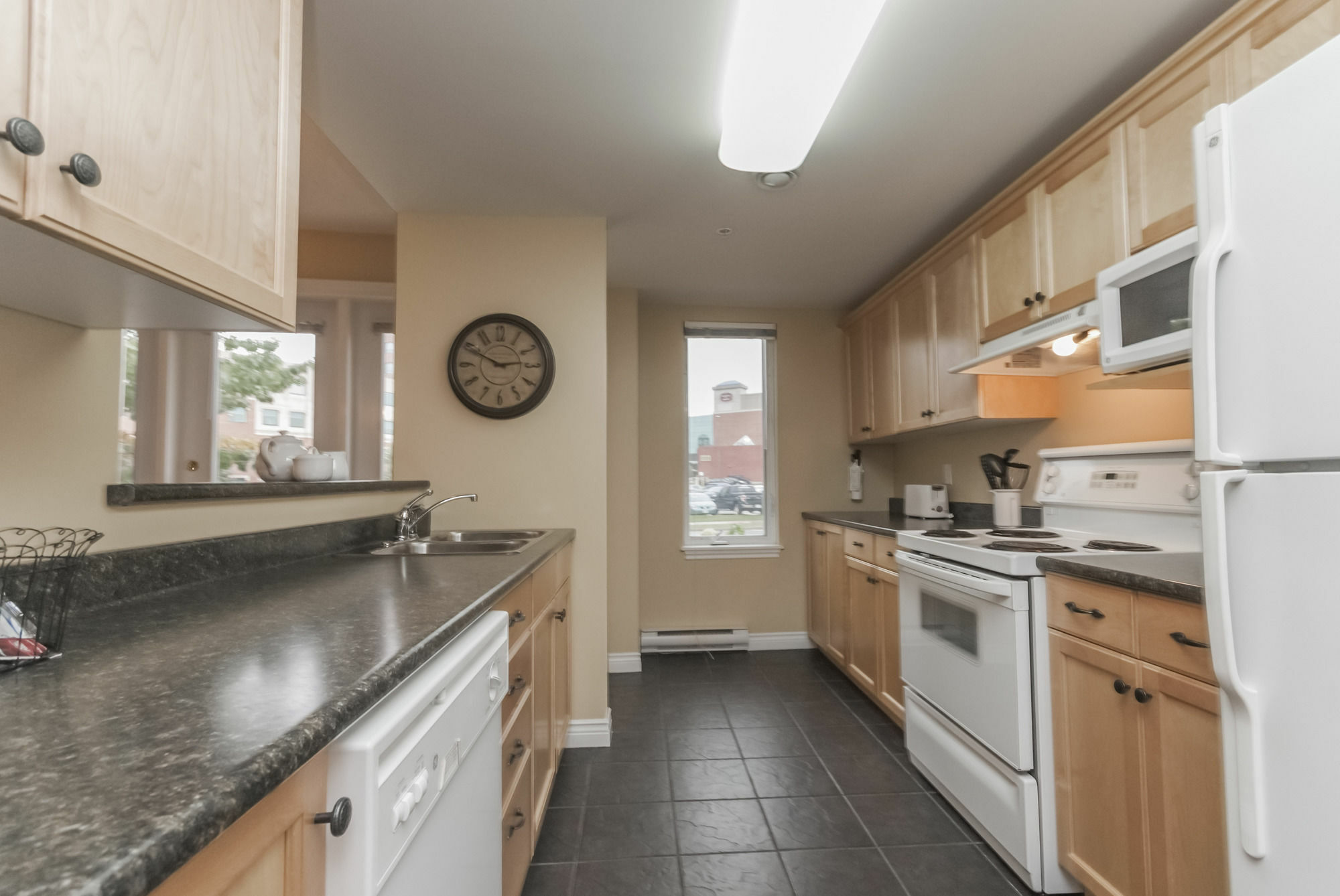 Premiere Suites Moncton Eksteriør billede